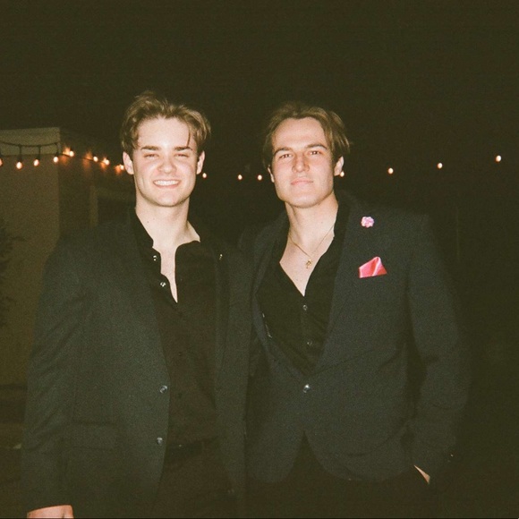 Meet your Posher, Timothy - Picture 1 of 1